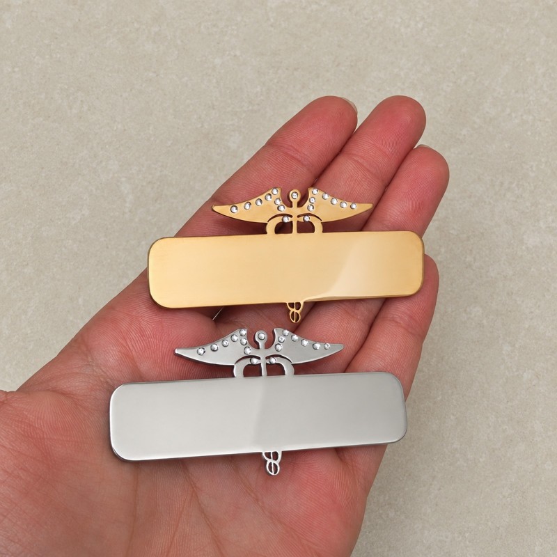 Ecuson Medical Personalizat cu Logo | Inox Gravură Laser Nume și Specializare