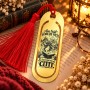 Semn de Carte Auriu Gravat „Am Trăit o Mie de Vieți” | Book Lover