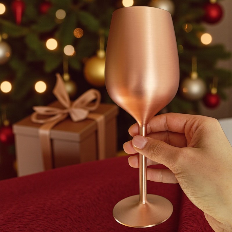 Pahar inox pentru Vin Rose Satin 380 ml „O Prietenă Bună Aduce Vin”
