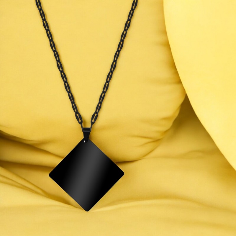                  Colier Personalizat Romb Inox Negru Lantisor Cum Vrei Tu
               