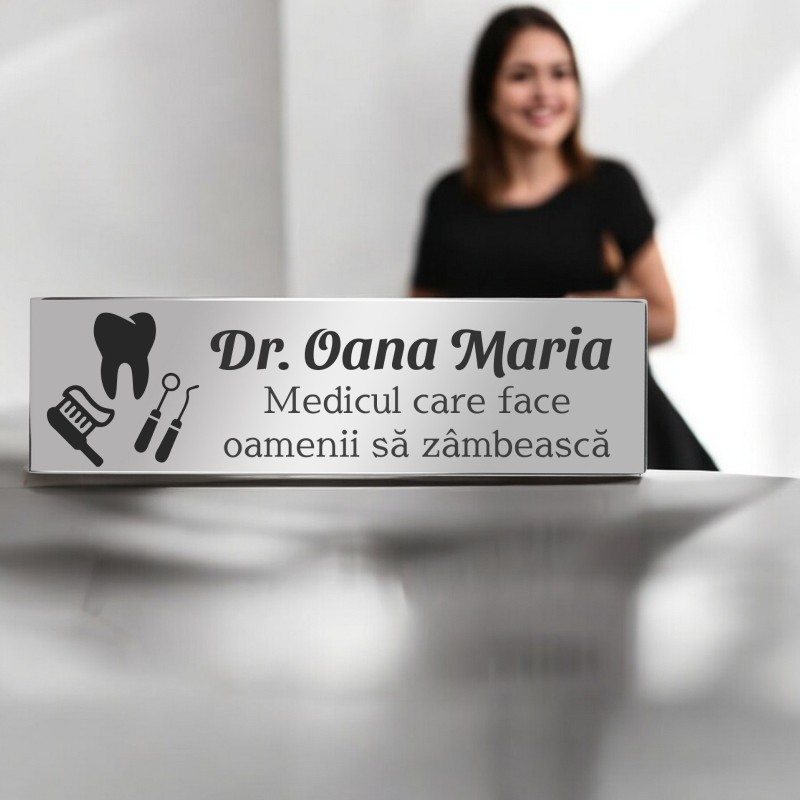                  Ecuson Personalizat Inox Argintiu Nume Medic Stomatolog
               