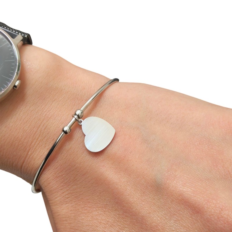                  Bratara Personalizata Inima Inox Argintiu Cum Vrei Tu
               