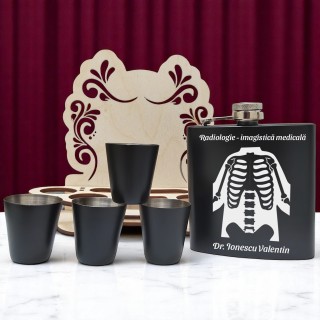 Set Cadou Pahare si Sticla de buzunar Personalizata Inox Negru 200ml Doctor