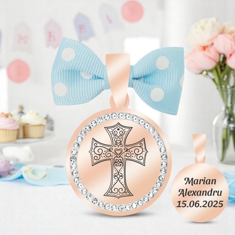                  Marturie Personalizata Pandantiv Inox Rose Gold Pietre Baiat Cruciulita Nume Data
               