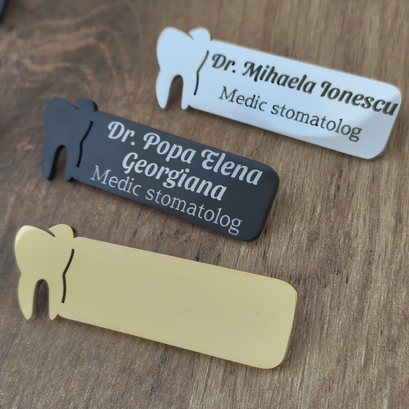 Ecuson Personalizat Stomatolog Inox Negru Numele si Functia Ta