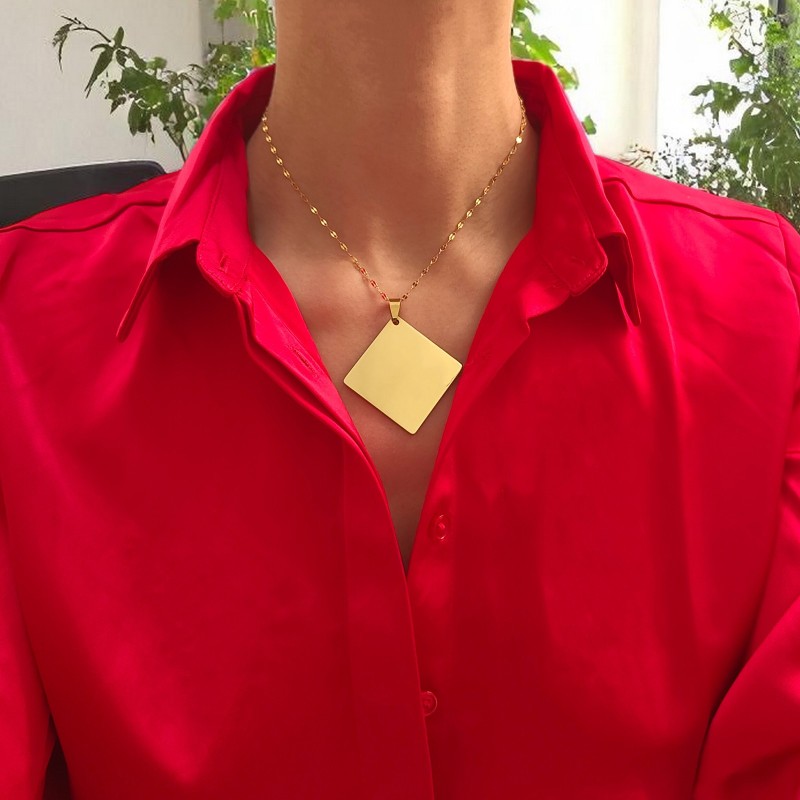                  Colier Personalizat Romb Inox Auriu Lantisor Cum Vrei Tu
               