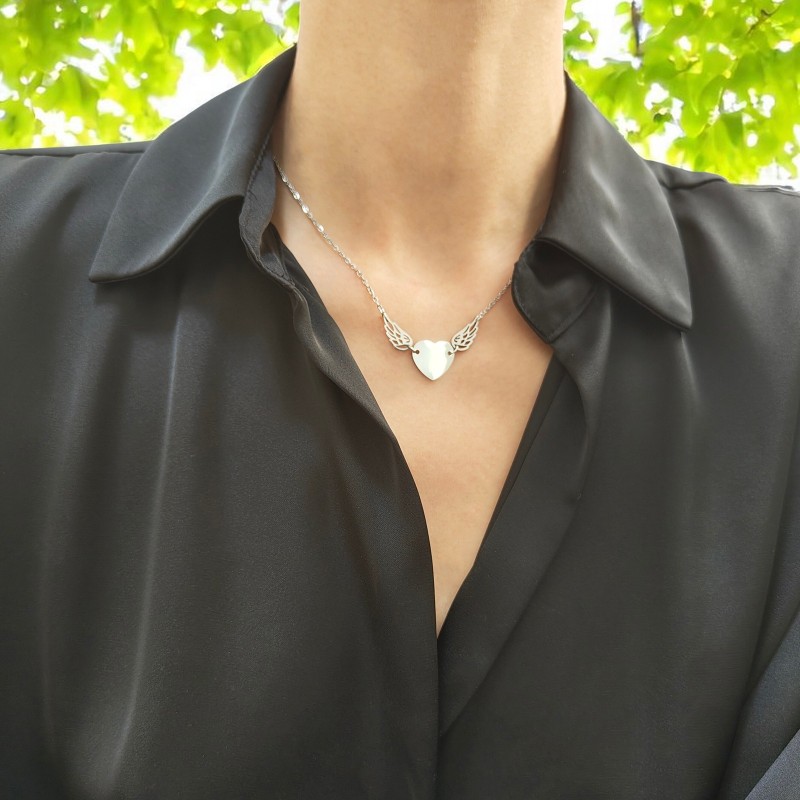                  Colier Personalizat Inima Aripi Inox Argintiu Cum Vrei Tu
               